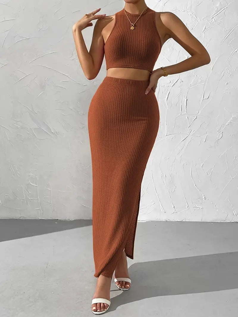 Crop Top med långkjol stickad kostym