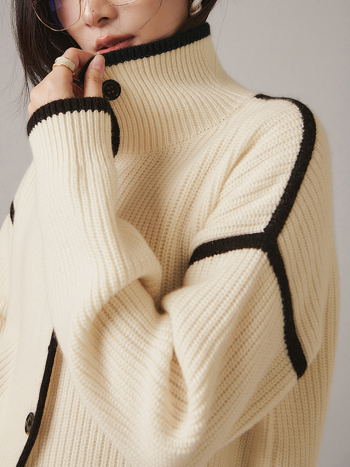Beige texturerad tröja