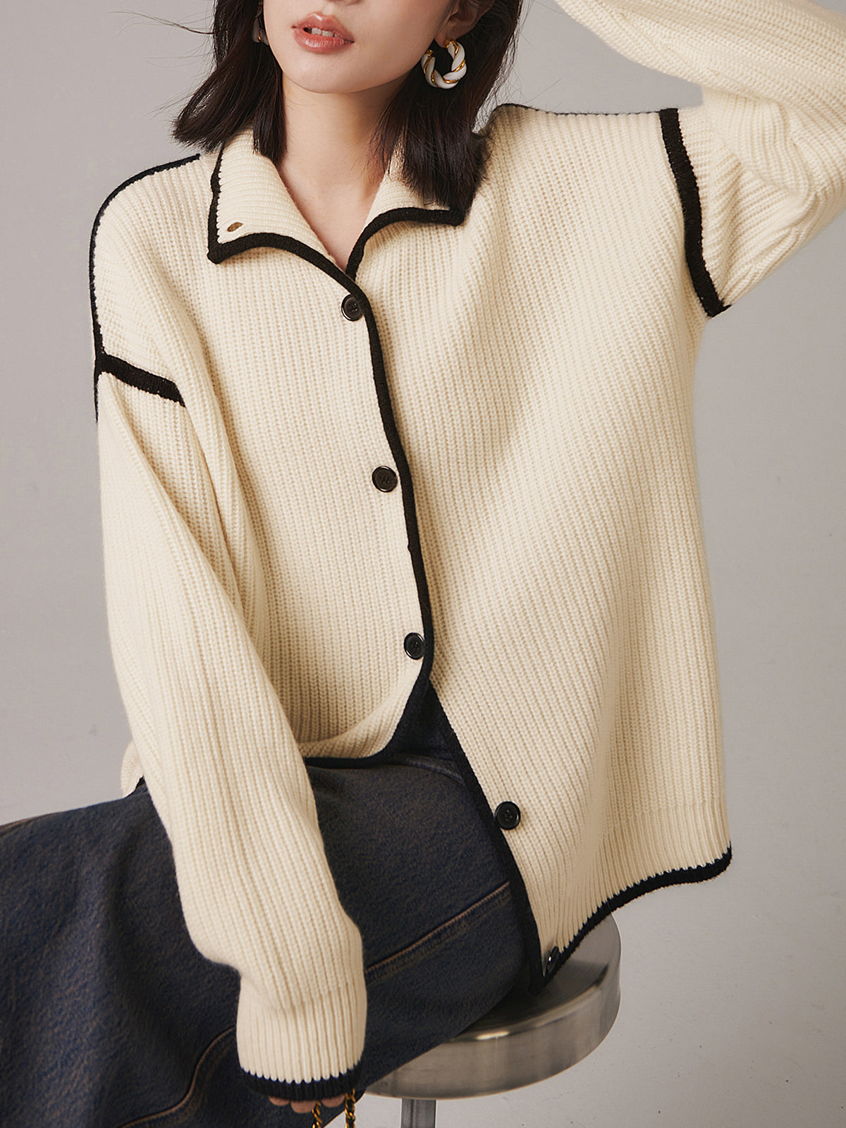 Beige texturerad tröja