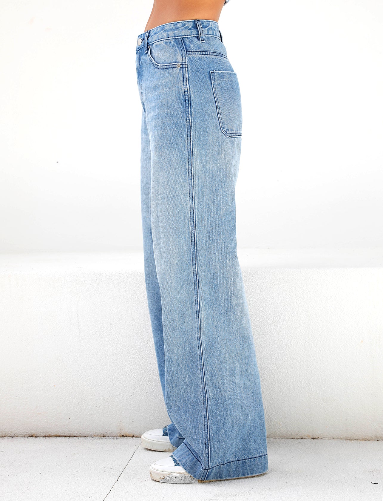 Lösa jeans med hög midja