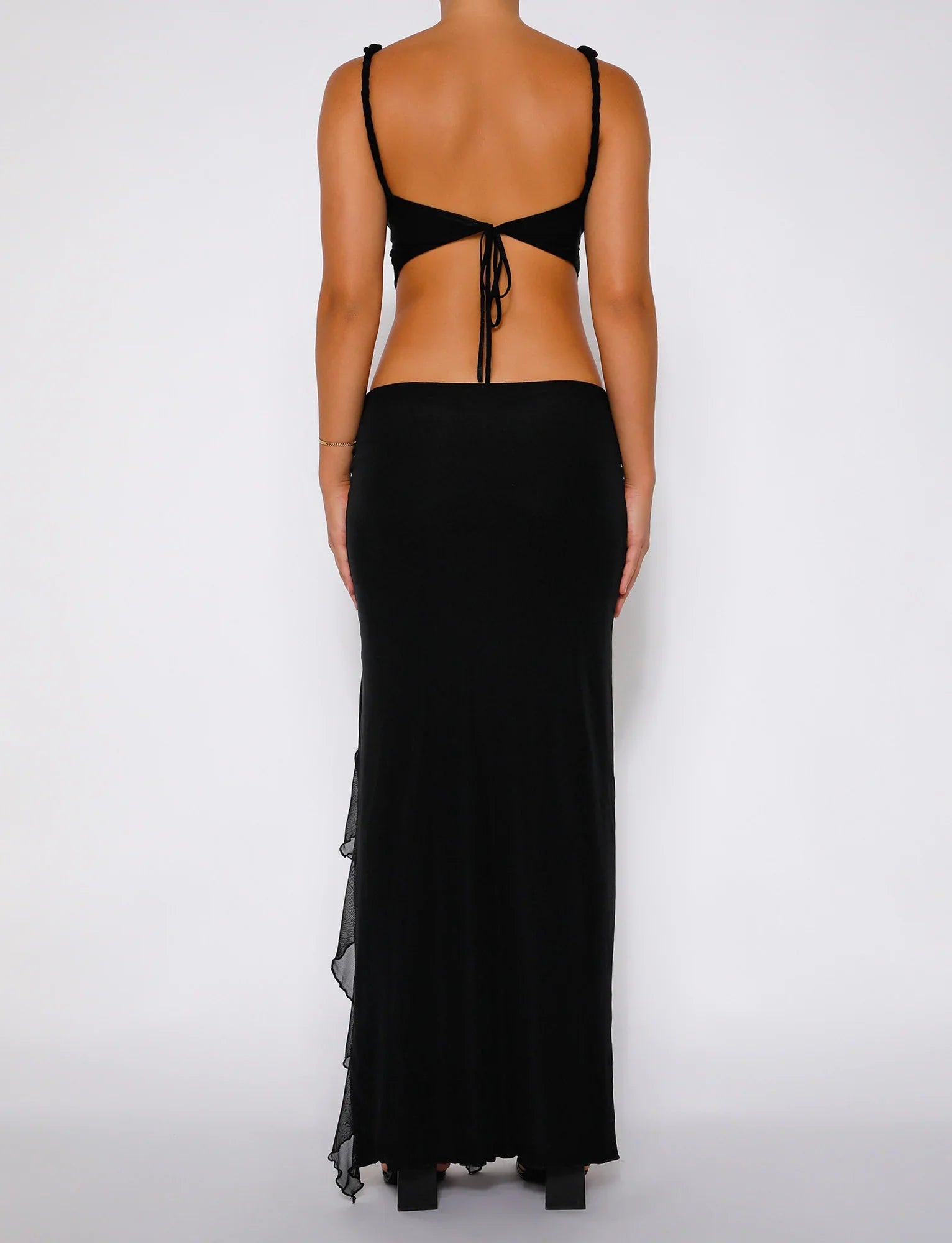 Casual svart crop top med kjol