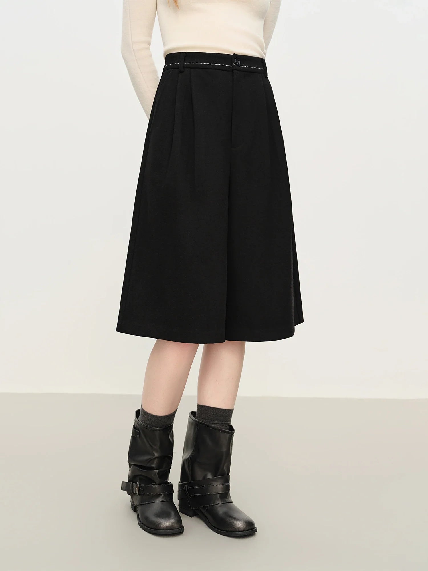 Lösa shorts med vida ben