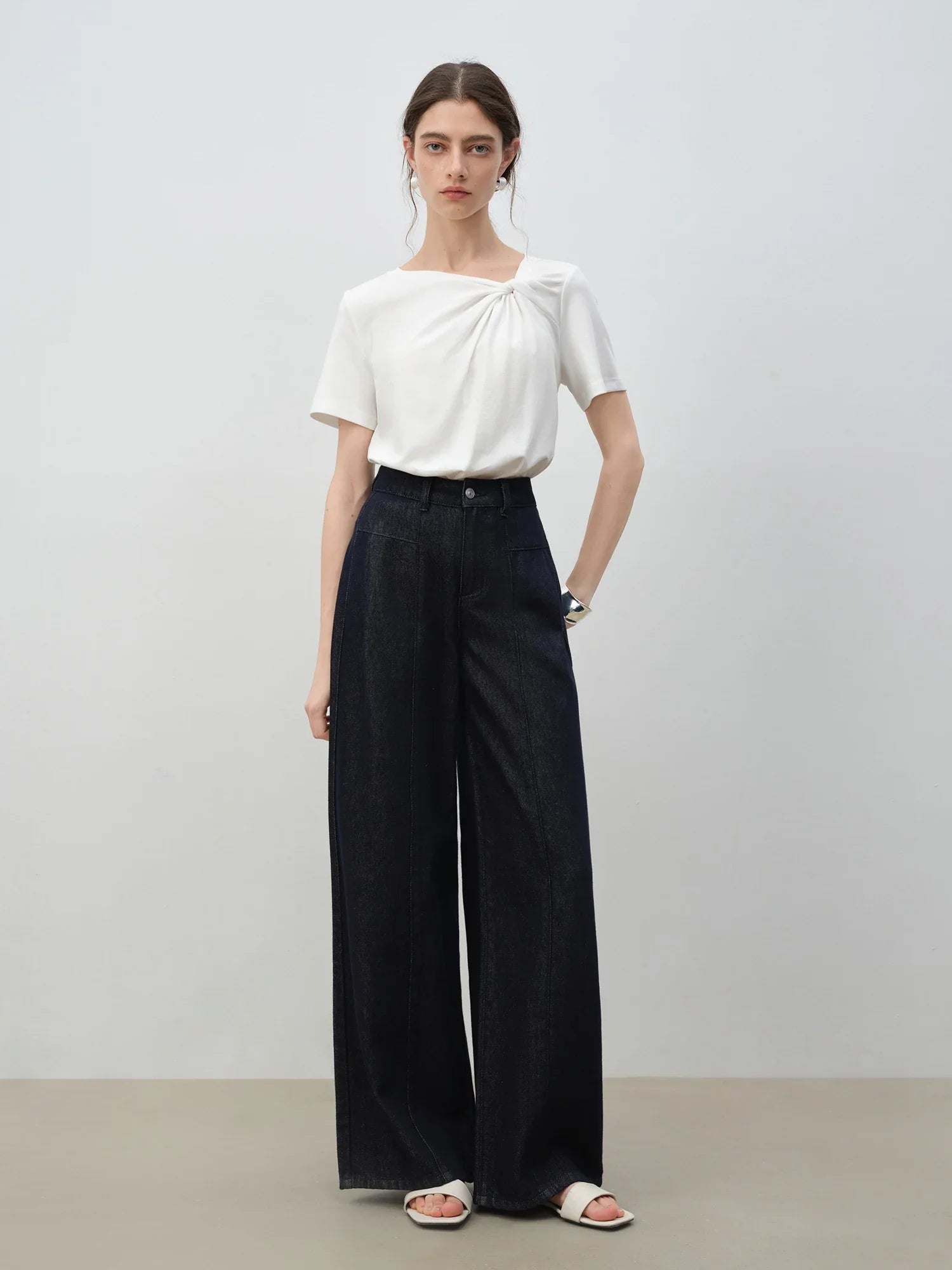 Kortärmad t-shirt med vridning