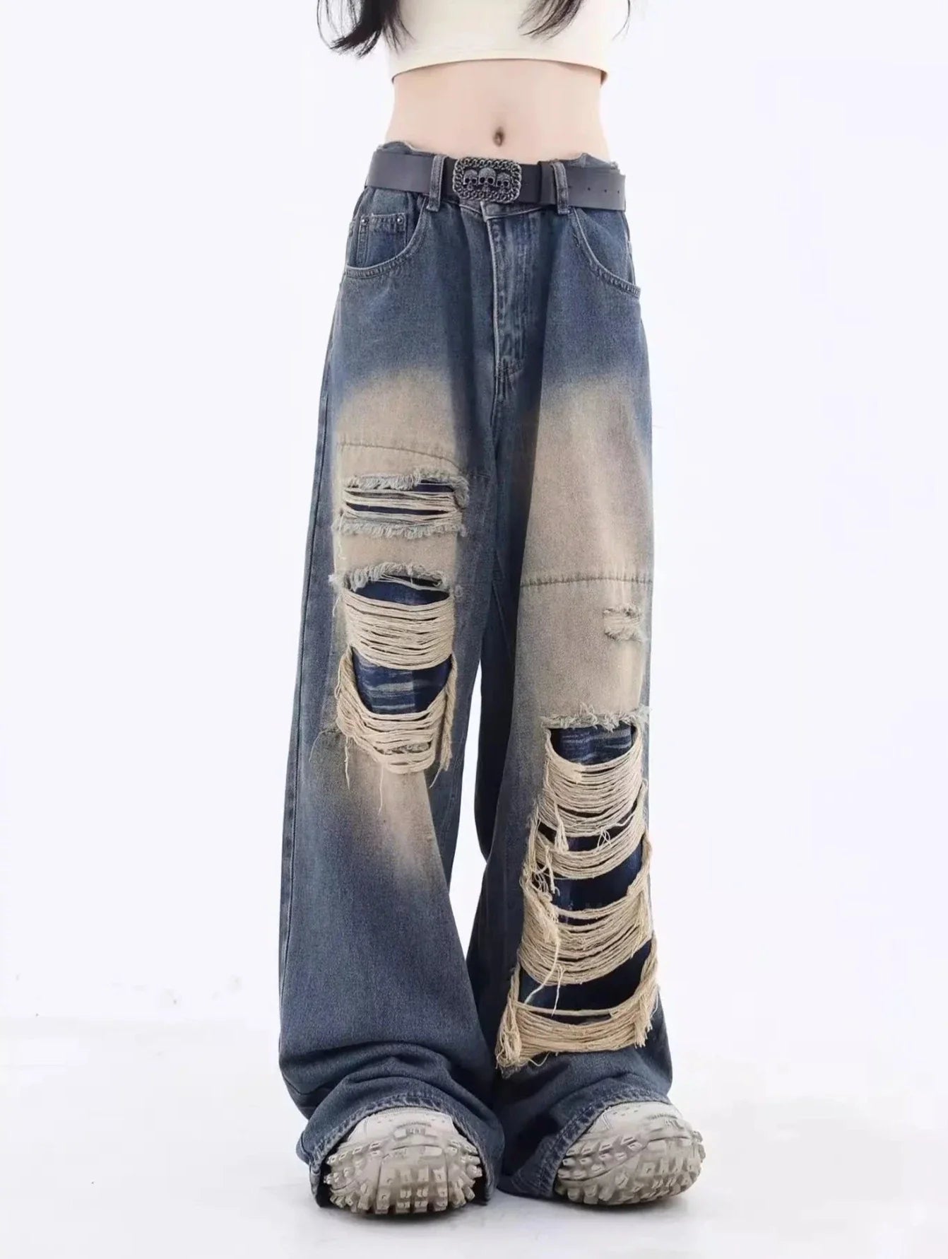 Slitna lösa jeans