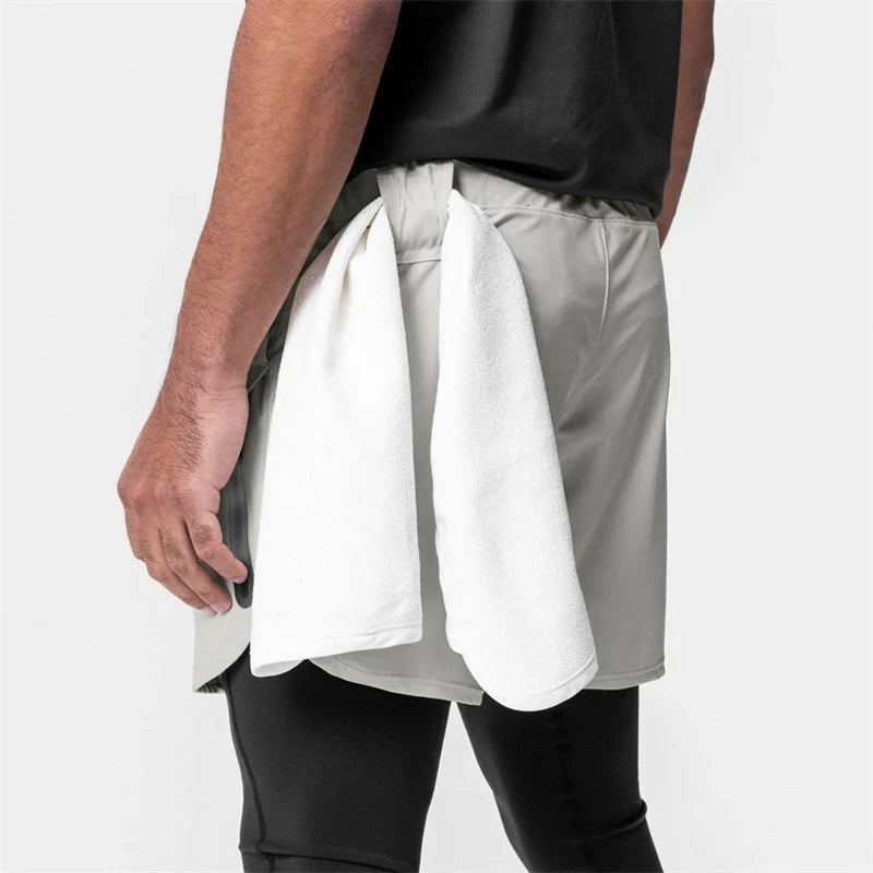 Sportiga lösa shorts