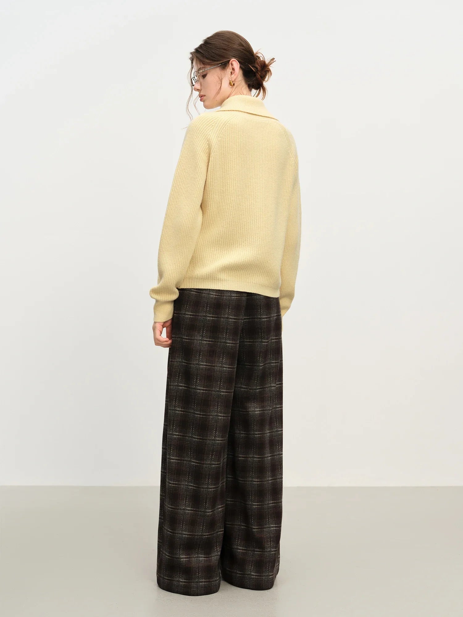 Loose fit stickad tröja i ullblandning med dragkedja