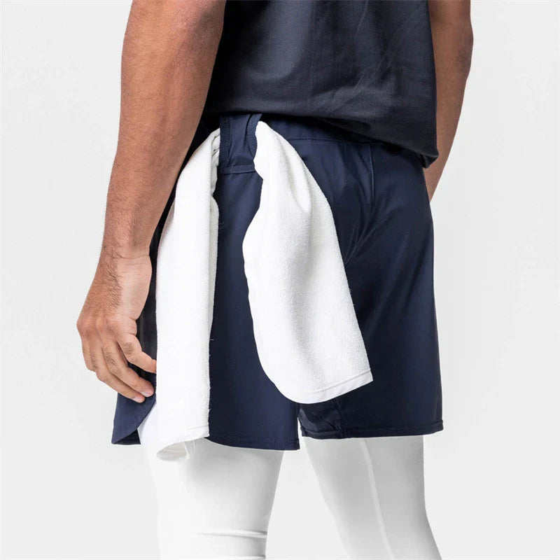 Sportiga lösa shorts