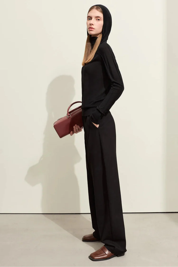 Slim-fit tröja med huva