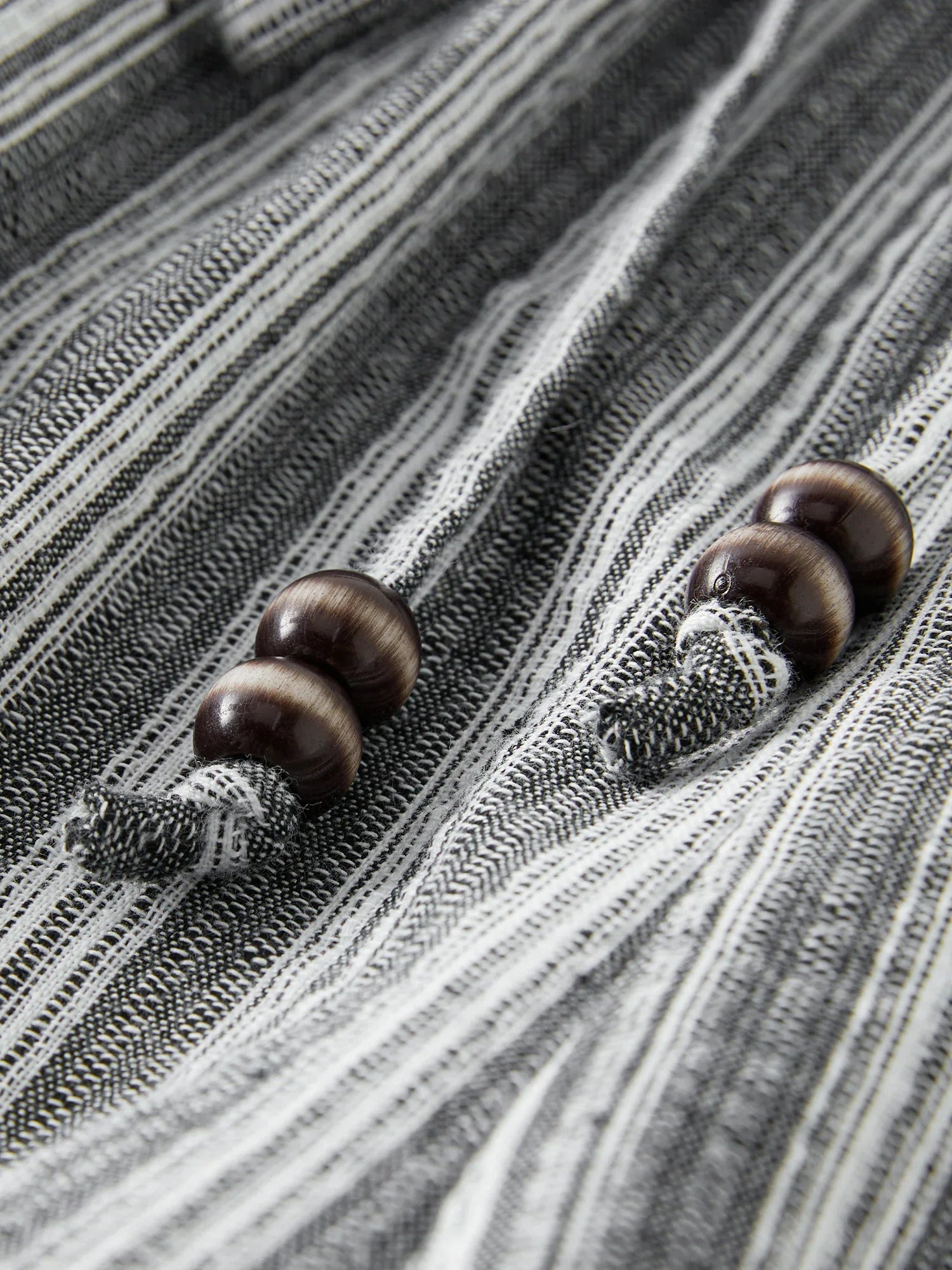 Hög midja, löst draperande, raka byxor