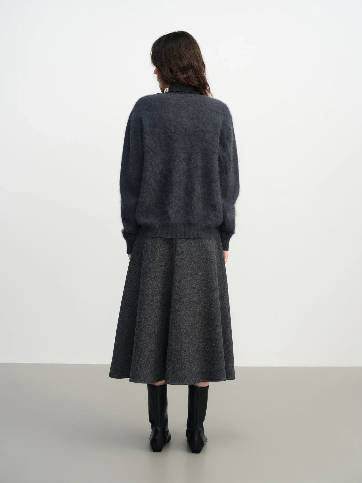 Stickad kofta i ullblandning