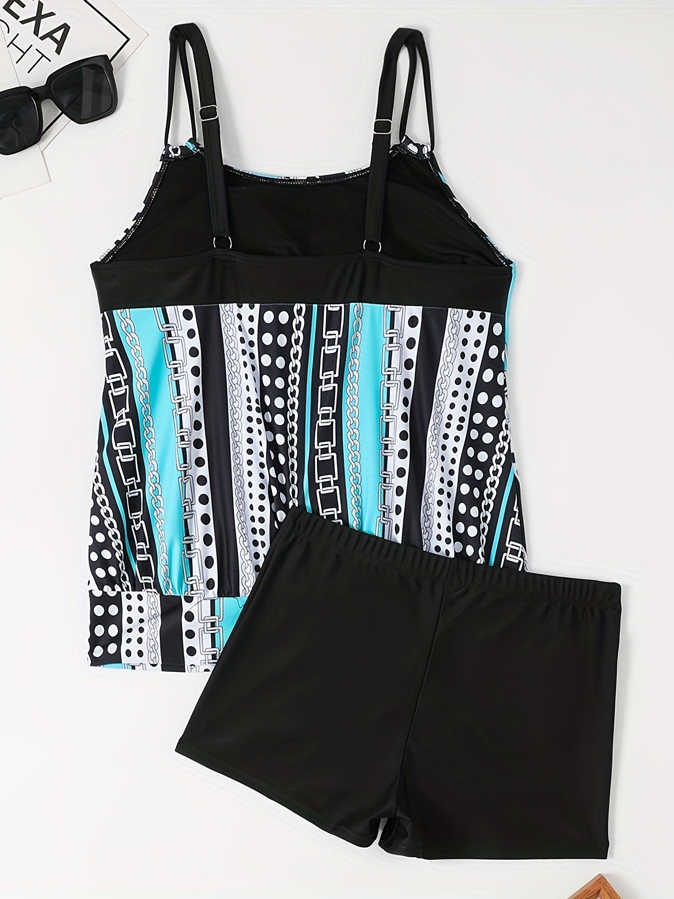 Tankini-set med ränder och prickar