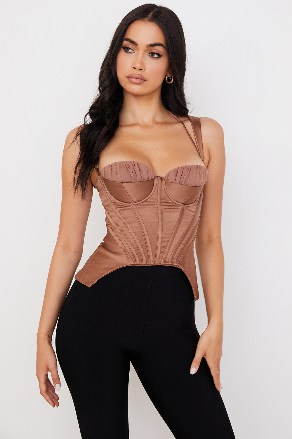 Peplum-korsett i toffee satin