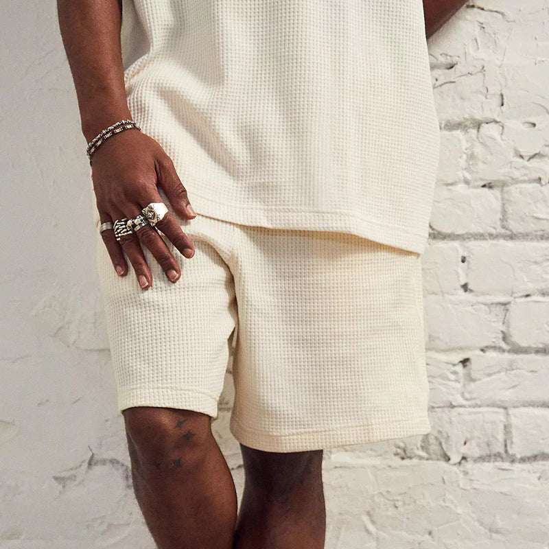 Casual beige stickad T-shirt och shorts för män