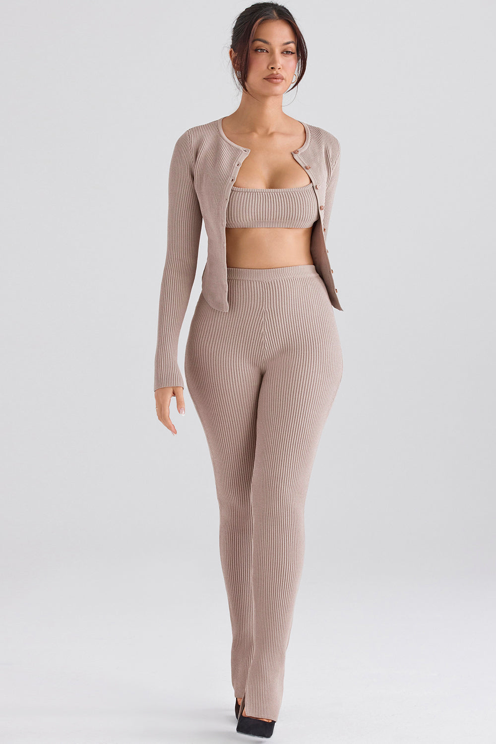 Ribbstickad cardigan med leggings
