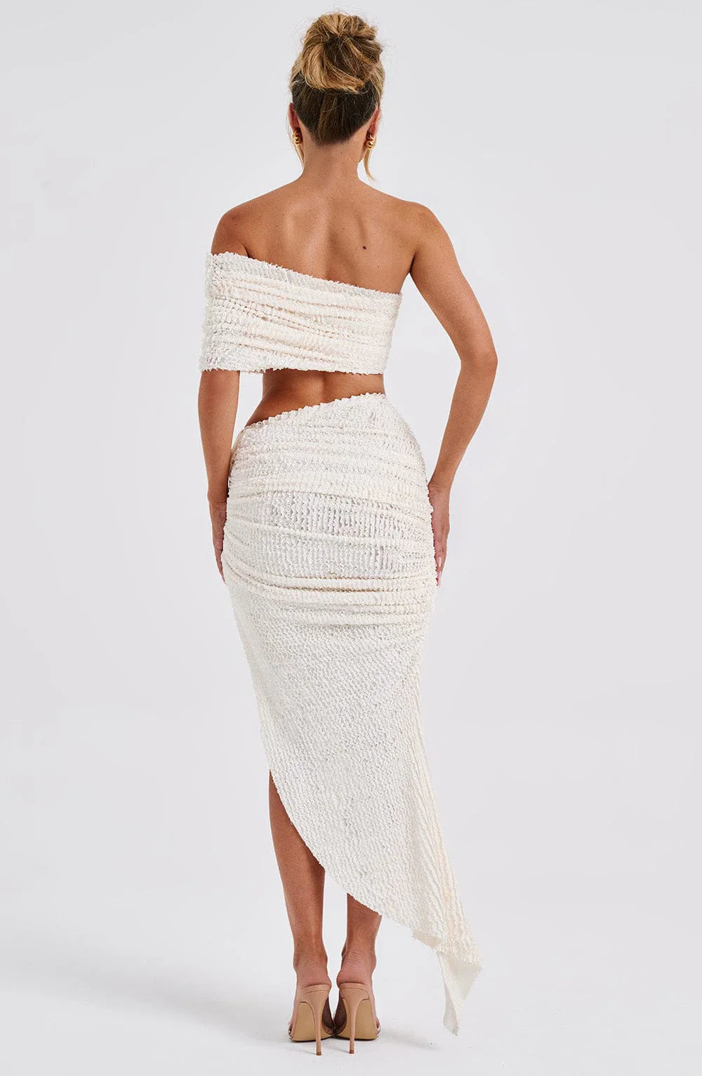 Texturerad off-shoulder topp med kjol