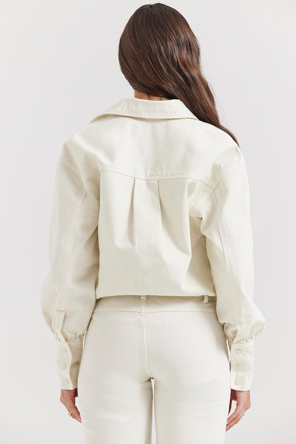 Ivory jeansskjorta med utsvängda jeans med vida ben